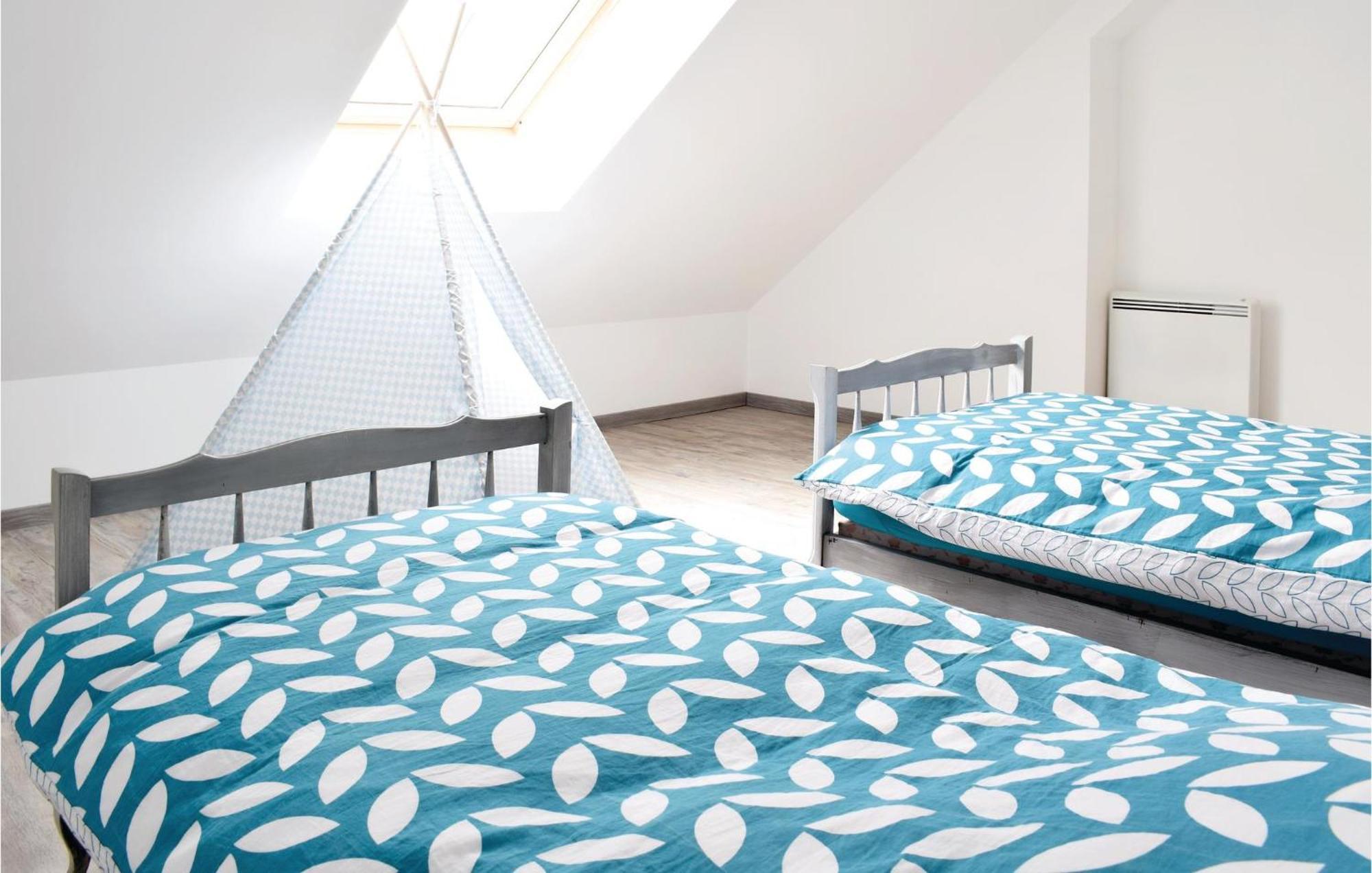 Amazing Home In Saint-Germain-Sur-Ay With Wifi Bagian luar foto